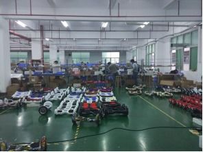 只剩100萬養活900名工人，外貿工廠的生存之路 轉向國內貿易代理